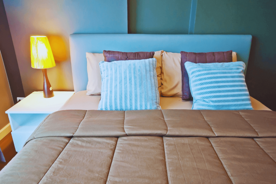 current-trends-in-bedding-and-decor-for-guest-bedrooms