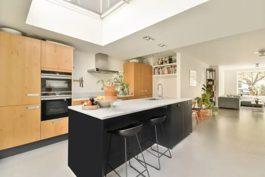 how-to-decorate-a-large-island-in-kitchen-10-tips