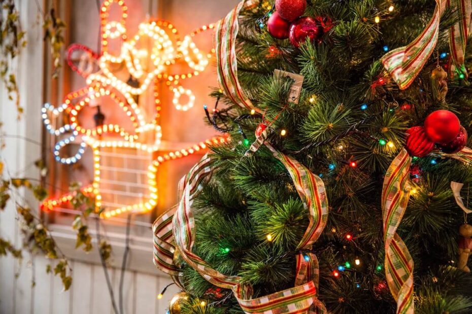 7-creative-homemade-christmas-decoration-ideas-to-spark-holiday-cheer
