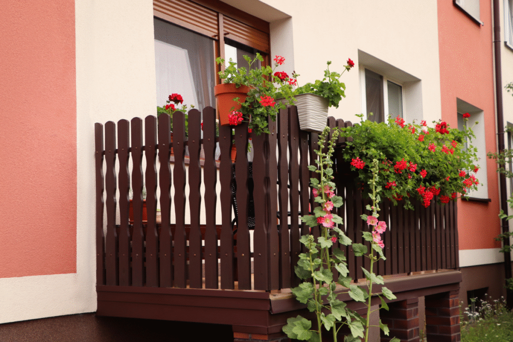 Balcony-Decoration-2